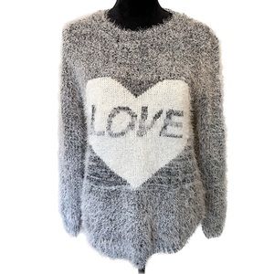 ZEVA “Love” NWT Gray Fuzzy Eyelash Gray Sweater Sz M
